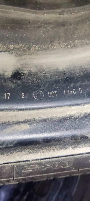 Джанти с зимни гуми за кия Хюндай 17цола