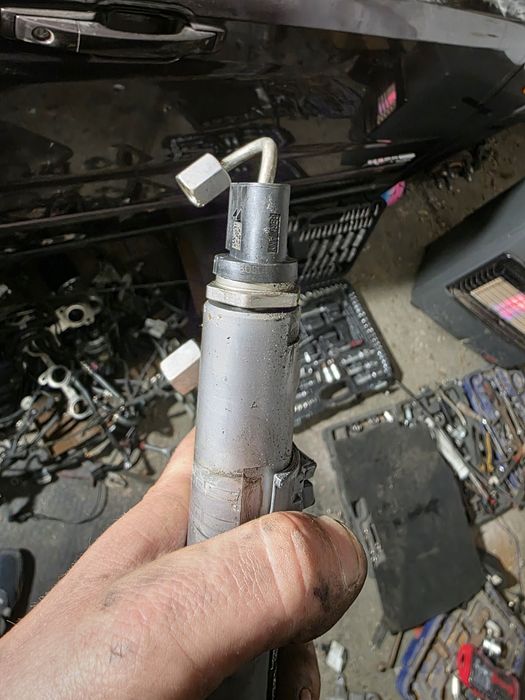 Рейл за BMW F10 f11 n47 двойка дизел 184 коня