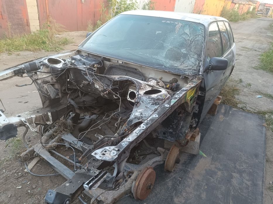 Кузов Ауди 100 С4 универсал