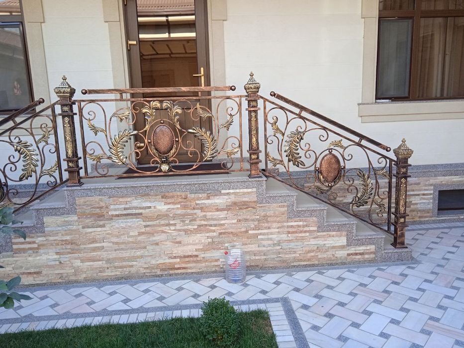 Darvoza va panjaralar