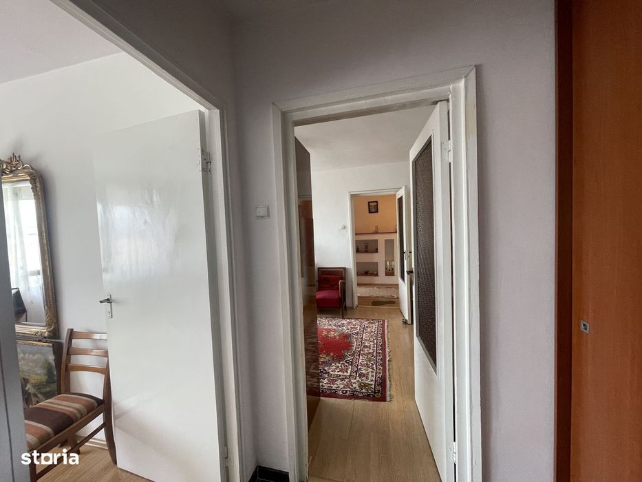 Ap2 camere confort 1 semidecomandat 48 mp +balcon 6 m Bd Mihai Viteazu