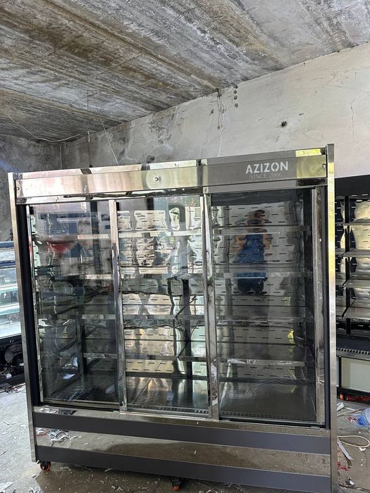 Витрина холодильник