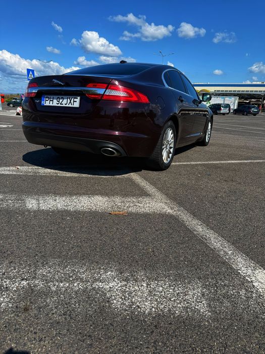 Jaguar xf 2012 1.9 diesel 190 CP - vand sau schimb