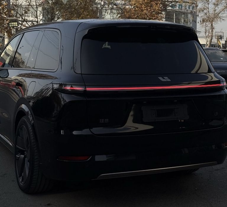 Lixiang li9 Ultra restayling 2025 bez probeg