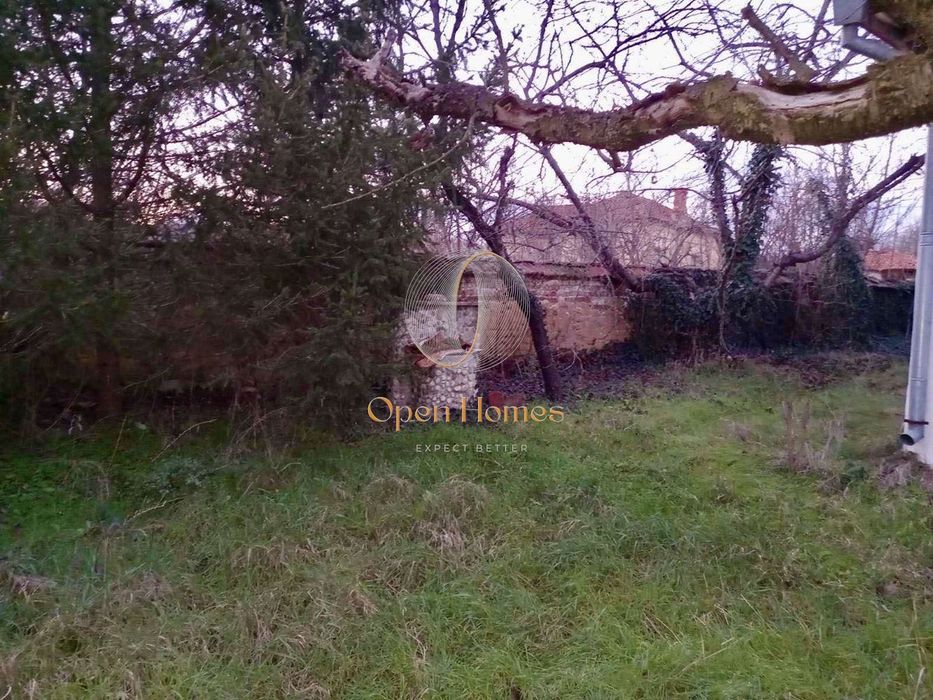 Имот в село Марково, община Братя Даскалови