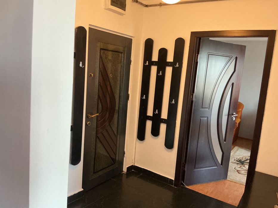 Apartament cu 2 camere decomandat suprafața 52mp etaj 7/10 — fotografia 1