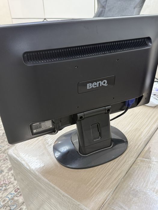 Монитор BENQ 18.5"