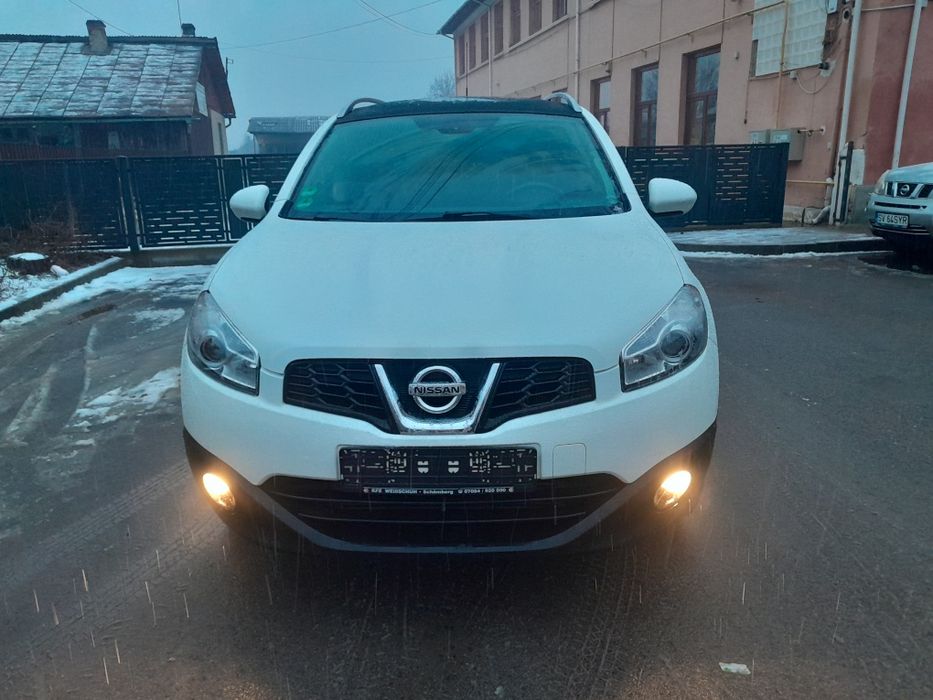 Nissan Qashqai +2..  7 locuri.. 4x4 ..4x2  an  fab 2012