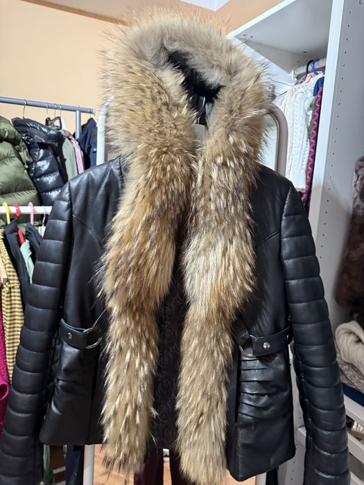 Geacă de piele cu blană naturală