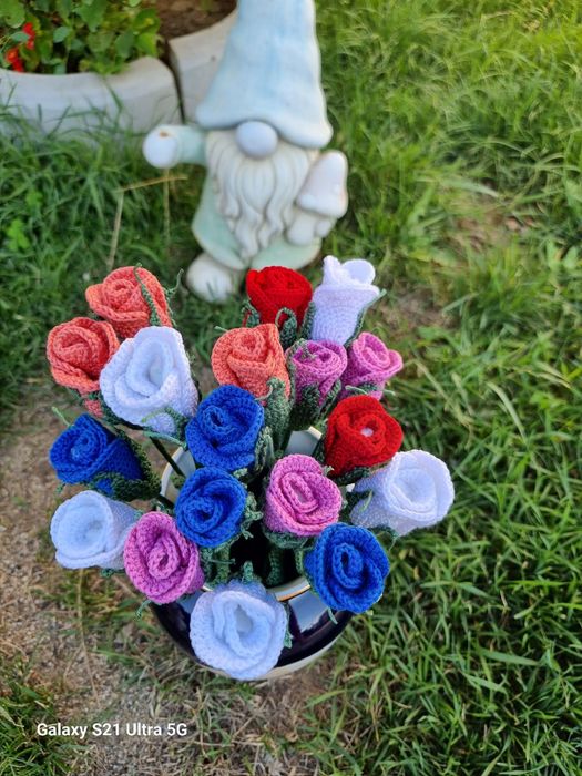 Trandafiri crosetati