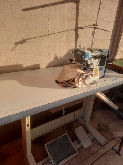 Оверлог 4нити б/у Макки в рабочем состоянии