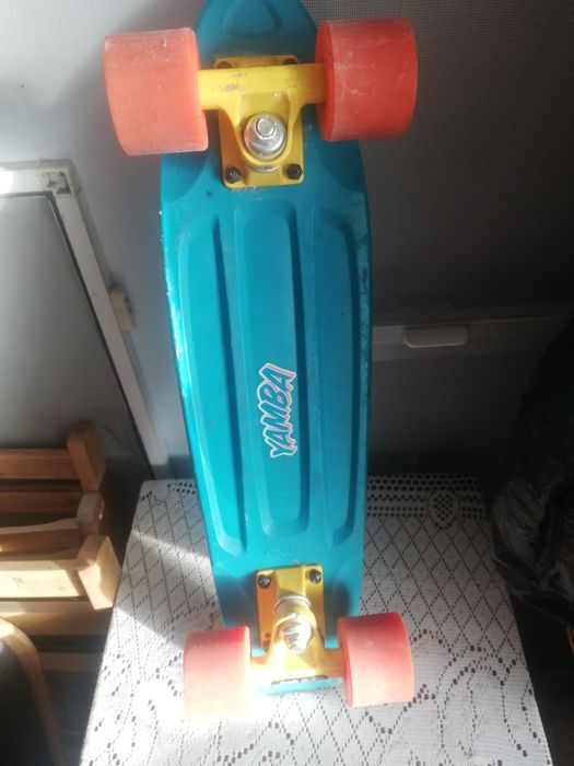 Vând penny board