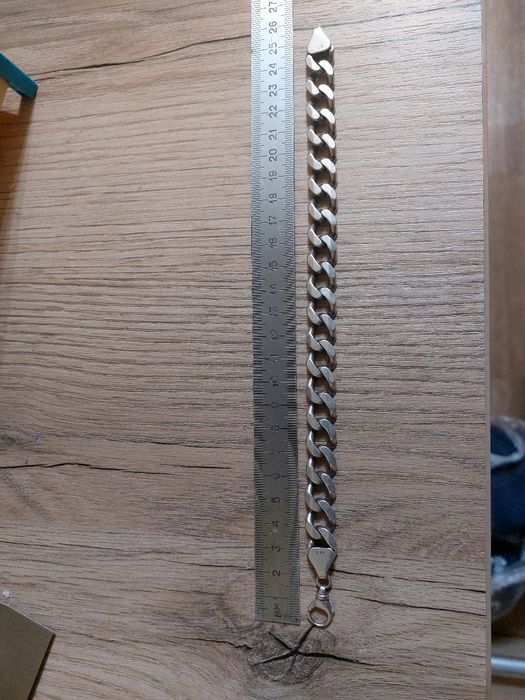Массивная цепь на  руку