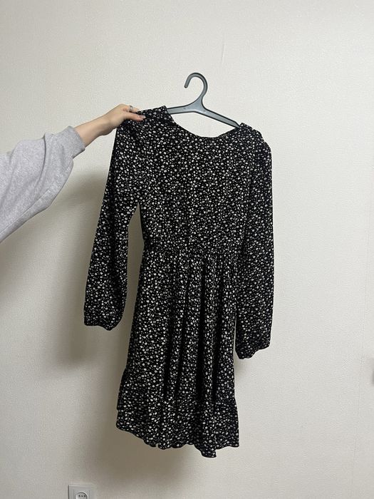 Женские платья