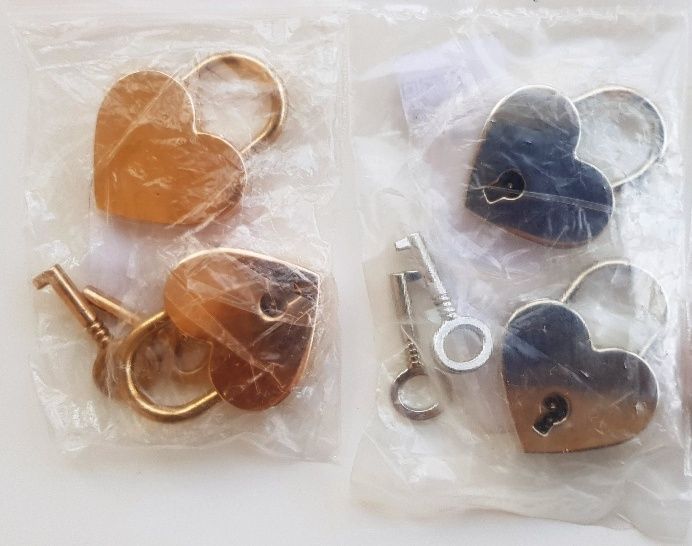 Lacat silver/gold inima! Lacat inima! Nunta! Valentine`s Day!