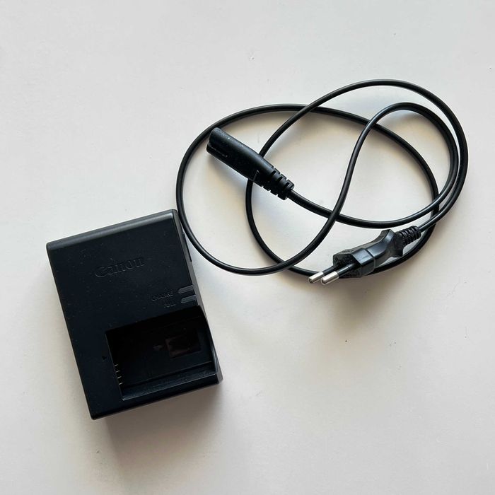 Charger Canon LC-E17E