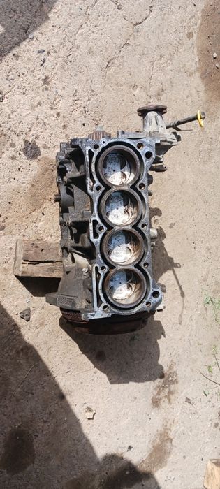 Продавам двигател за suzuki  jimni
