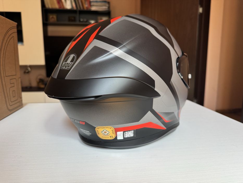 Каска AGV K6s размер M