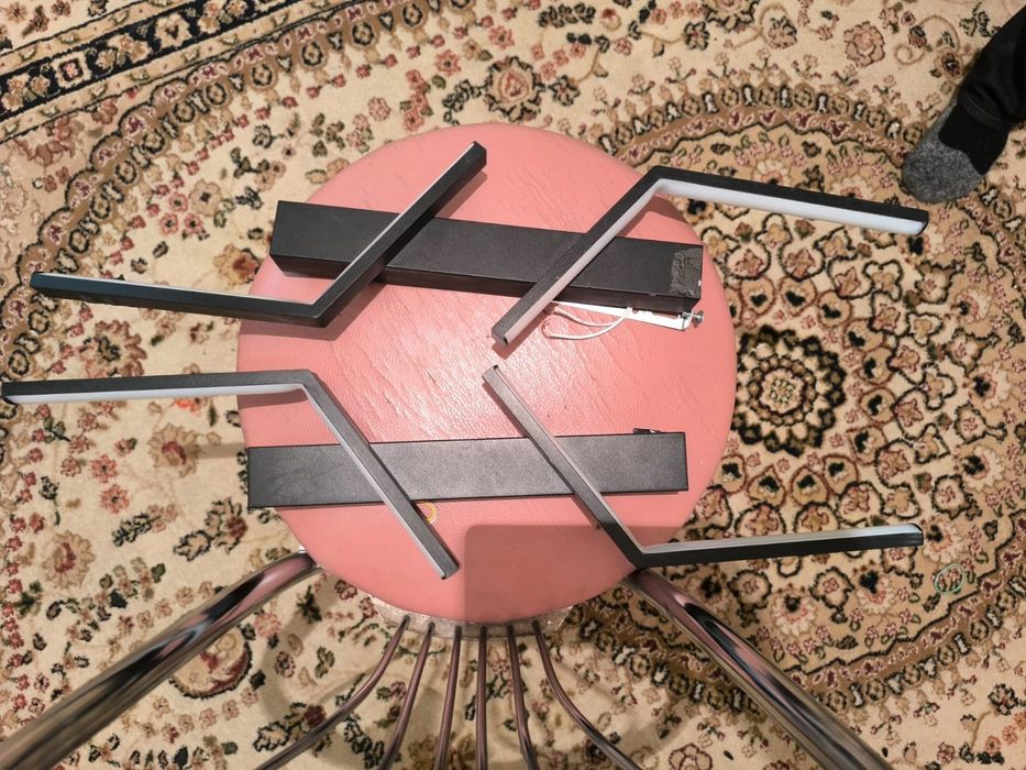 Светильники настенные