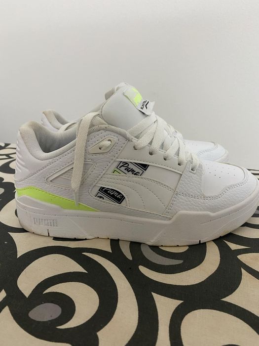 Pantofi sport cu siret