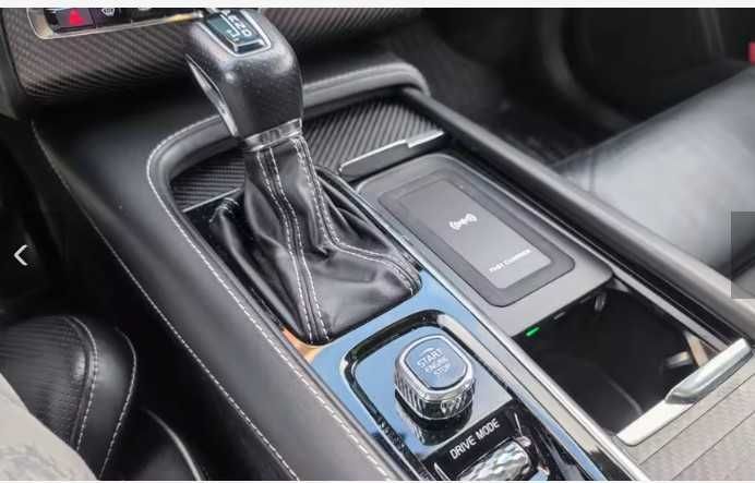 Car wireless charger for Volvo