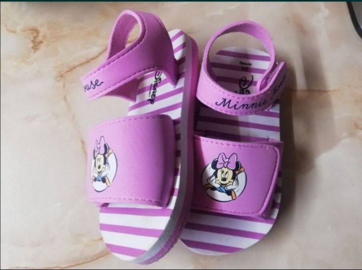 Сандали 28 номер