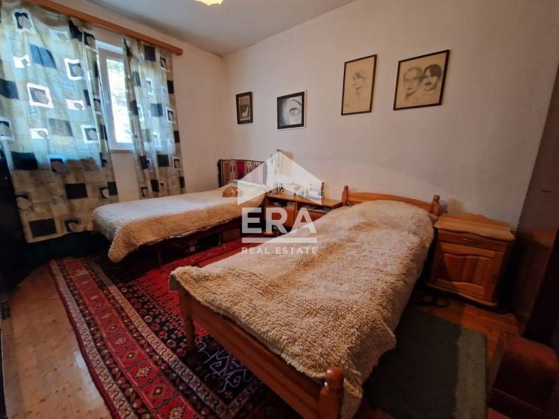 Продава се Многостаен апартамент в София, Павлово - 155 кв.м за 1382 €/кв.м - Снимка #8