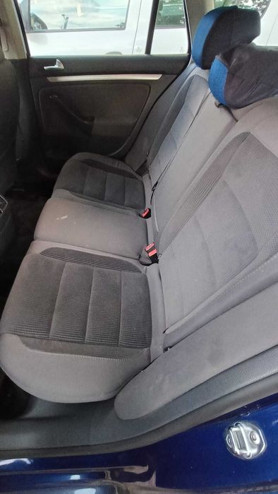 VÂND Volkswagen Golf V Variant 1.4 TSI (122 CP) – PREȚ 2790 EURO NEGOCIABIL