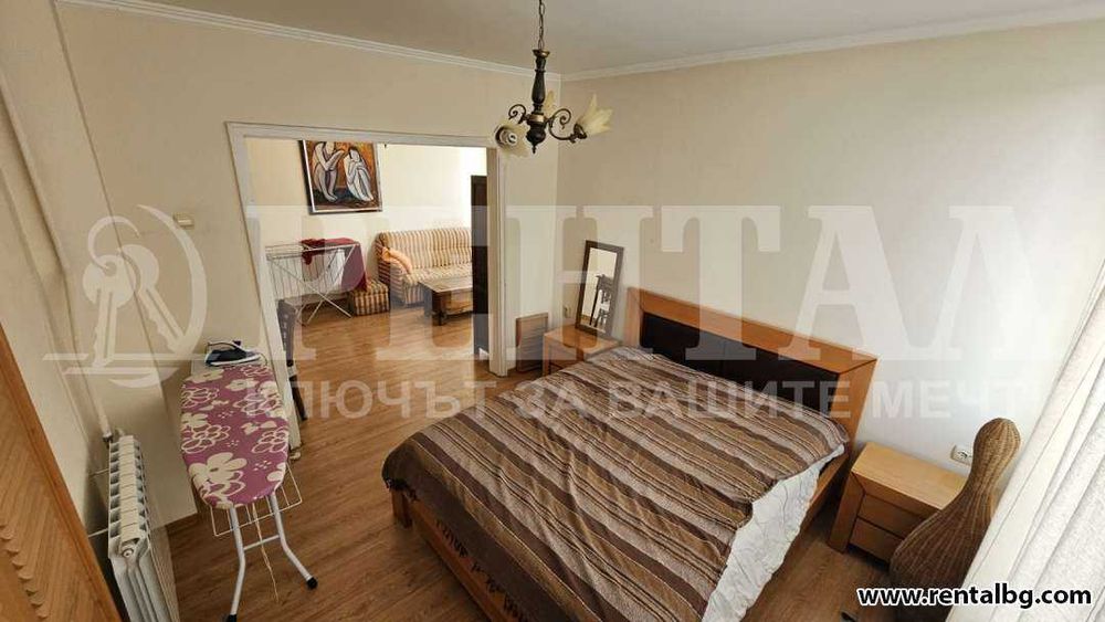 Продава се Тристаен апартамент в Пловдив, Център - 140 кв.м за 1572 €/кв.м - Снимка #9