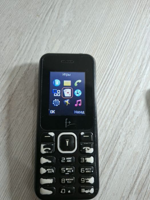 Knopkali telefon