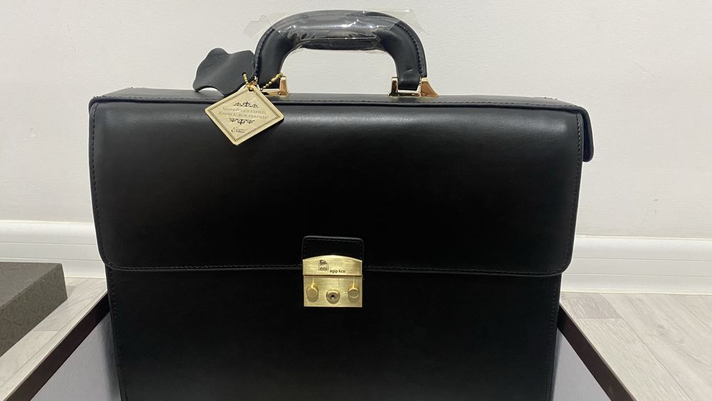 Кожаный портфель Empire