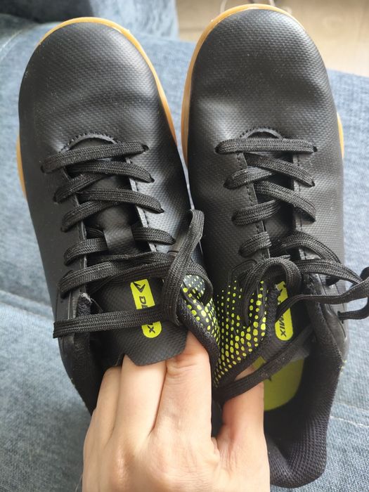 Бутсы футбольные