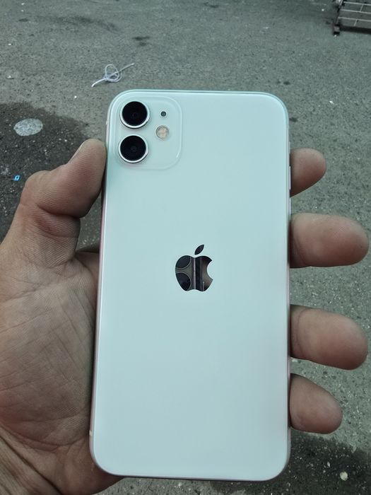 iphone 11. 128gb