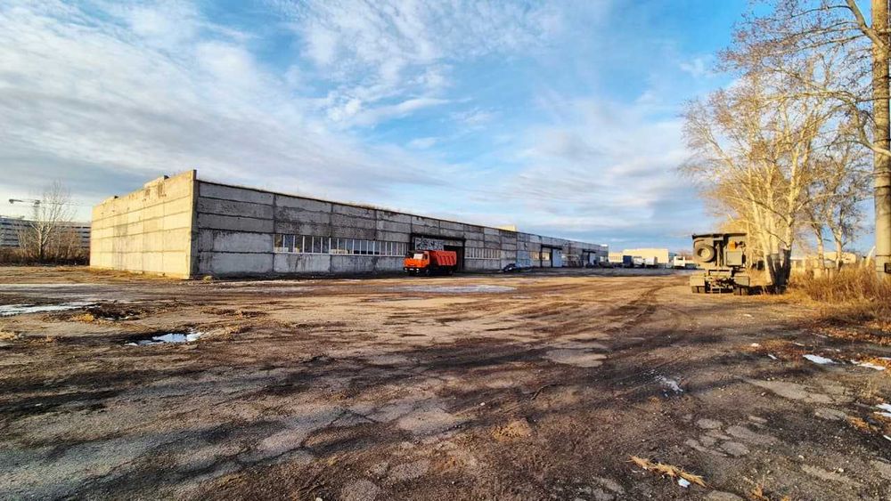 Продам СКЛАД 4552 м2 и 5.3 Га земли