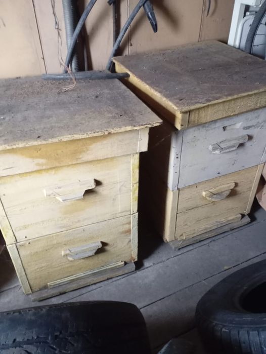 Продам улья двухкорпусные.