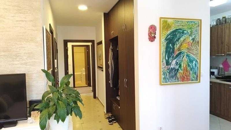 Дава се под наем Тристаен апартамент в Пловдив, Христо Смирненски - 87 кв.м за 377.4 € - Снимка #11