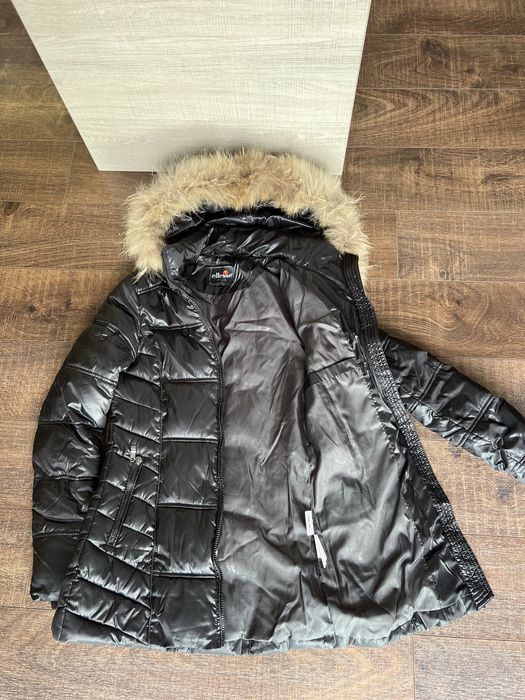 Дамско зимно яке Ellesse с естествен пух