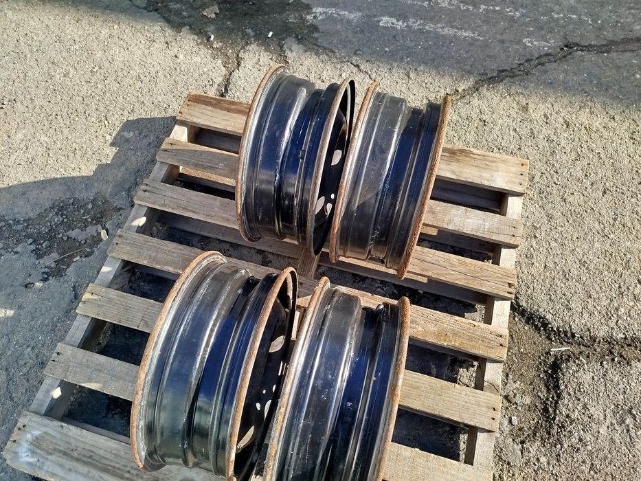 15 цола 4 х 100 мм Опел Агила/ Сузуки Сплаш - 5,5 инча / ЕТ 50