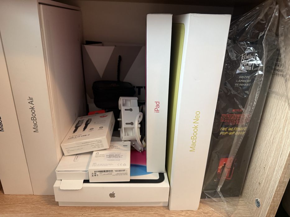 Apple 13-inch MacBook Neo 512GB Citrus