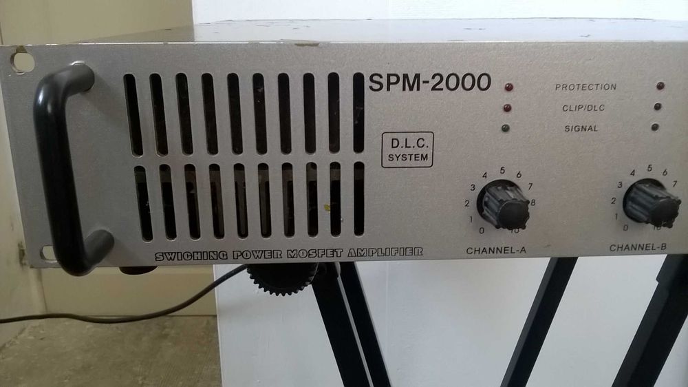 Amplificator  Putere Electrobox SPM 2000      2 x 500w - 8ohm, 2 x 1000w - 4 ohm