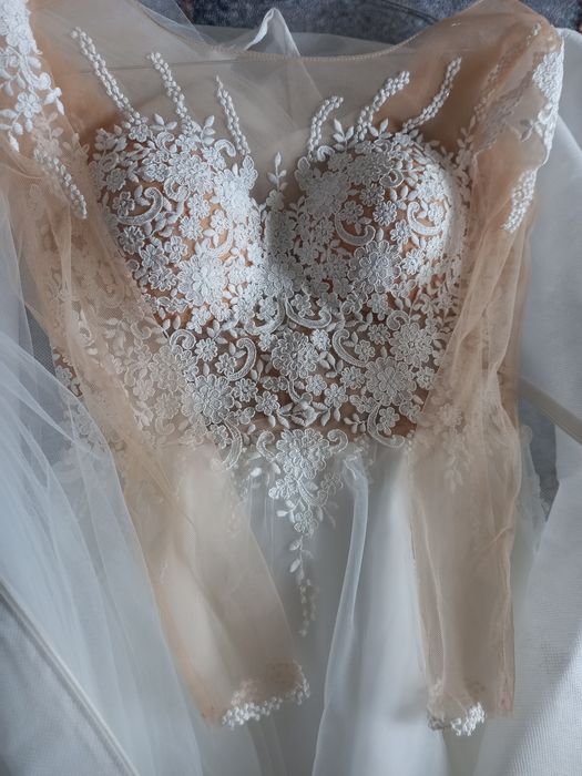Vând Rochie de mireasa