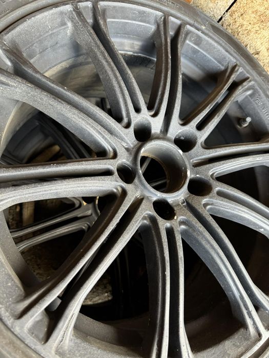Vand jante r18 stare perfecta
