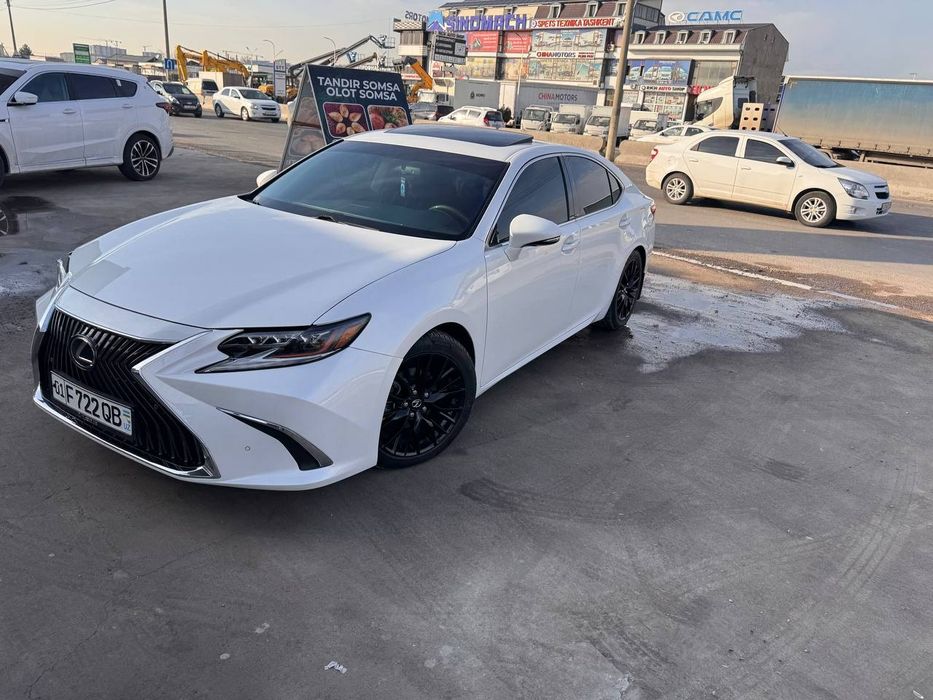 Srochna Lexus ec 250 restaln sotiladi