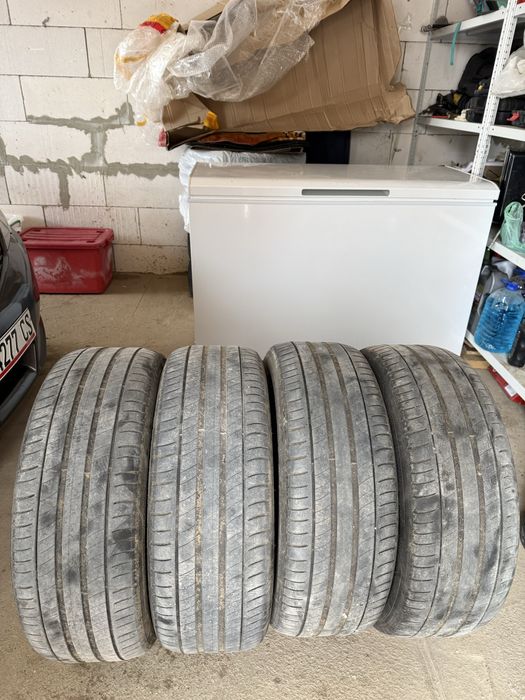 Michelin 225/50 R18
