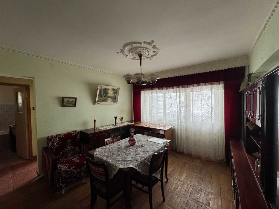 Apartament 3 camere Str. Duzilor, Dorohoi , negociabil.