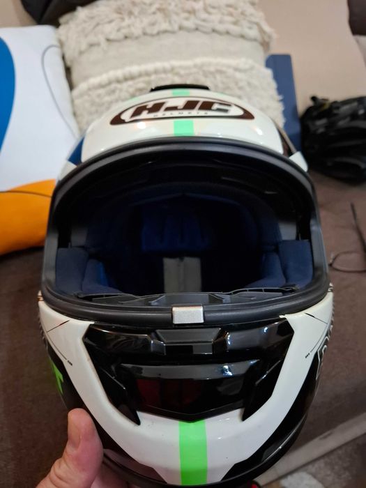 Мото екипировка - каска за части,ръкавици ,протектори