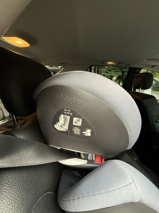 Детское авто кресло Cybex Solution M-fix 15-36кг