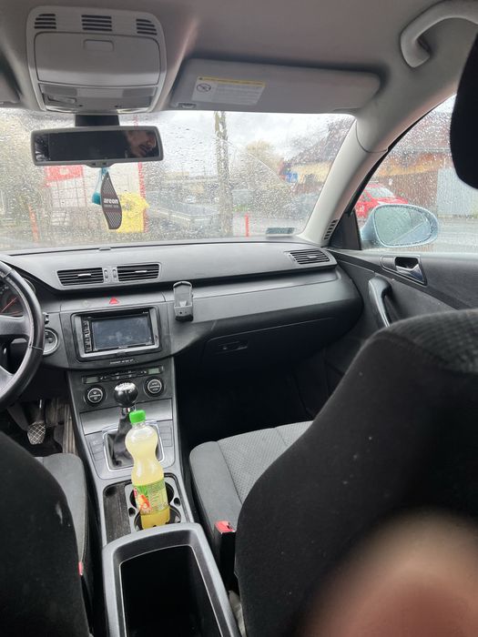 Vand passat b6 din 2006 , cititi anuntul va rog , si nu deranjati inutil ,