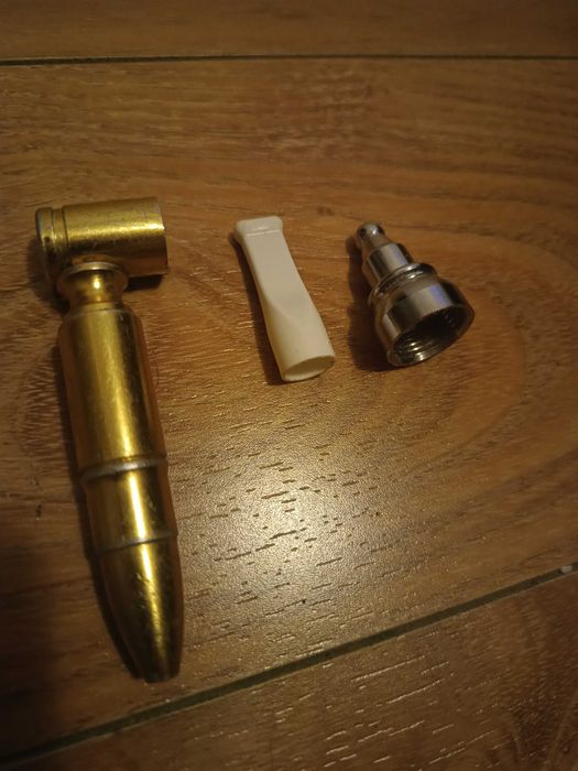 Pipa metalica pt fumat formă de glonț, aurie/Lulea