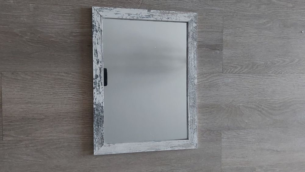 Зеркало   настенное